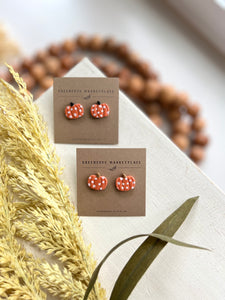 Pumpkin Stud | Select Color